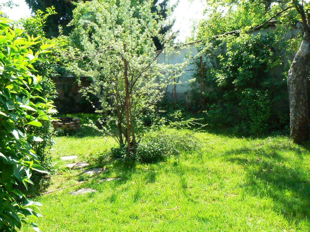 Ferienwohnung Regina Vendégház Miskolc Zimmer foto